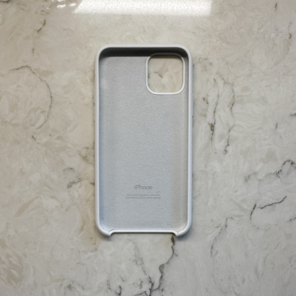 Authentic Apple iPhone 11 Pro Silicone Case - Various Colors - Picture 6 of 15